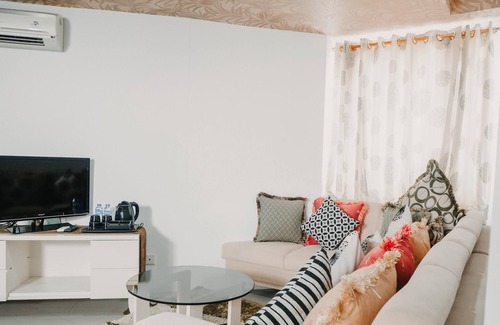 Chinatown Apartment | Budget-Friendly Green Central City Apartment Steps from Shops