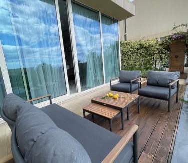 Jala House | Relax at Green Coast 136: Oceanfront Retreat with Spa