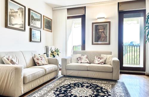 Quarto Cagnino Apartment | Green Elegance