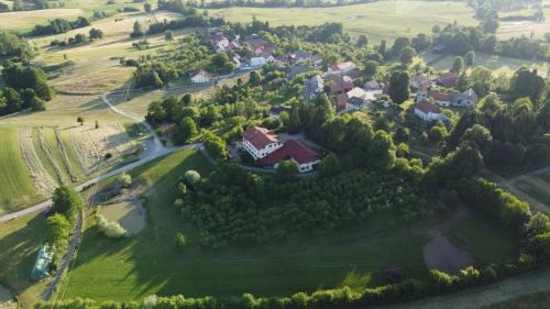 Postojna Hotel | Green Escape garni hotel