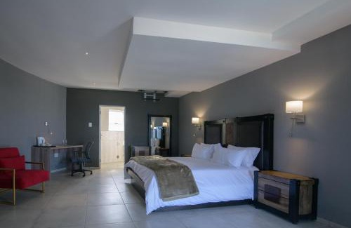 Lubanzi Village Bed & Breakfast | Relax at Green Fields Hotel, Coffee Bay - Oceanfront Retreat