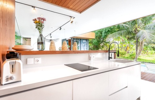 Sayan Villa | Relax at Green Flow Villa 14 Ubud with Private Pool & More
