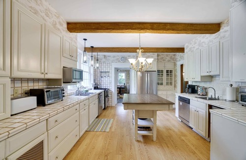 Cresco House | Experience Green Gables Estate: Your Private Resort Retreat