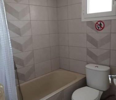 Vitala House | Mountain View Green Garden Apartment - Family & Pet Friendly