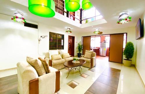 Banos de Agua Santa Hotel | Green Garden