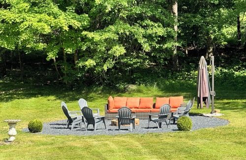 Campbell Hall House | Exceptional Green Haven House with Private Pool & Pet-Friendly