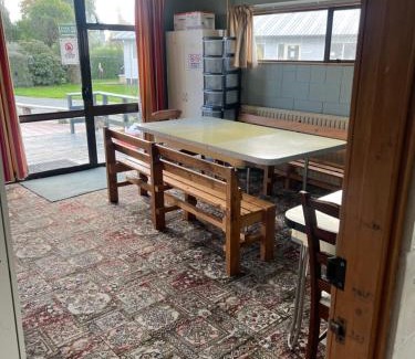 Temuka House | Green Hayes Estate Rentals - R 2 Magnolia House