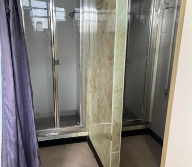 Temuka House | Green Hayes Estate Rentals - R 2 Magnolia House