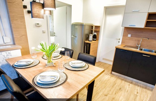 Bled Apartment | Serene Green Heaven with Garden in the Heart of Bled