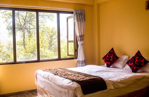 Bhaktapur Hotel | Budget-Friendly Green Hill Rest Camp with Family Amenities