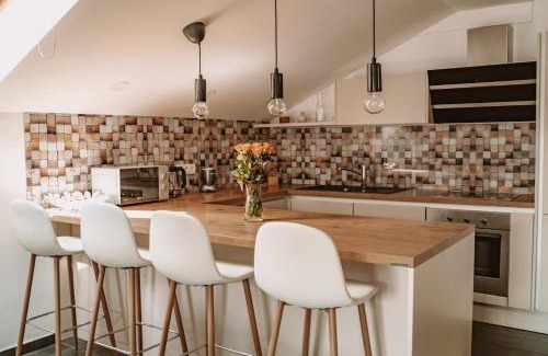 Brezice Apartment | Green Hill