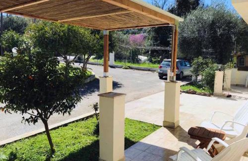 Sfakera House | Pet-Friendly Green House: Family-Friendly Getaway Awaits
