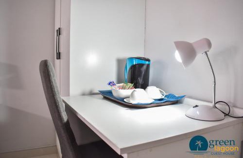 Gaborone Bed & Breakfast | Relax at Green Lagoon Guest House with Spa & Breakfast
