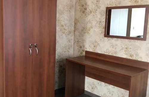 Zapadnyy okrug Hotel | Budget-Friendly Green Lime 1: Pet Friendly with Breakfast