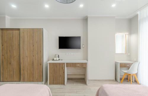 Mtsvane Kontskhi Apartment | Seaside Escape at Green Line: Oceanfront Bliss Awaits