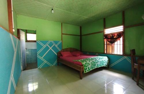 Batang Serangan Cabin | Pet-Friendly Green Lodge Tangkahan with Oceanfront Views