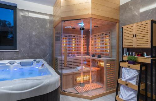 Zupanici Villa | Elegant Green Luxury II with Pool, Jacuzzi & Sauna