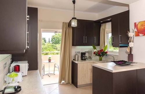 Agia Villa | Green Orange Villa: Family Retreat with Pool & Spa Access