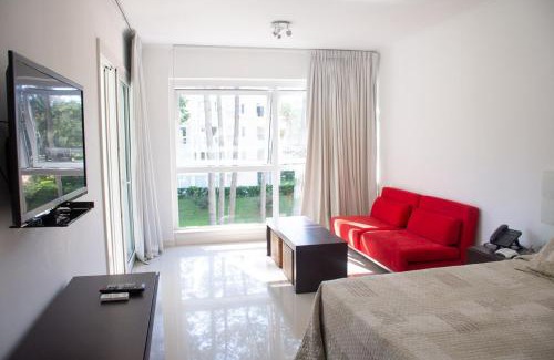 Solanas Apartment | Pet-Friendly Getaway at Green Park: Nature Awaits!