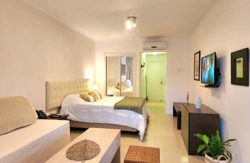 Solanas Apartment | Pet-Friendly Getaway at Green Park: Nature Awaits!