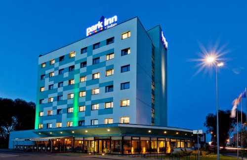 Klaipeda Hotel | Discover Green Park Hotel Klaipeda: Pet-Friendly Retreat