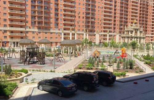 Aktau Apartment | Oceanfront Bliss at Green Plaza - Ideal for Family Getaways