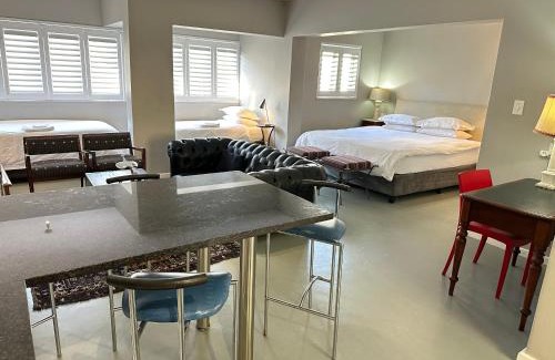 Three Anchor Bay Apartment | Oceanfront Green Point Self Catering Studios - Guest Rated 9.2