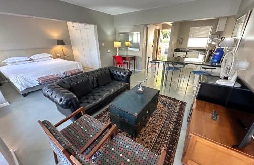 Three Anchor Bay Apartment | Oceanfront Green Point Self Catering Studios - Guest Rated 9.2