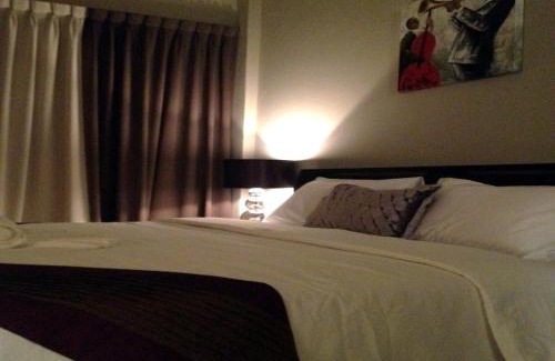 Plai Laem Hotel | Relax at The Green Plaza Hotel with Oceanfront Amenities