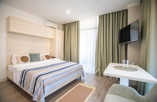 Gonio Hotel | Relax at Green Side Apart Hotel with Oceanfront Views