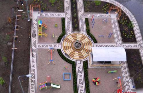 Dniprovs'kyi District Apartment | Green Stone Hotel: Top-Rated Stay with Family-Friendly Amenities