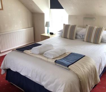 Peebles Hotel | Green Tree Hotel: Pet Friendly with Breakfast Included