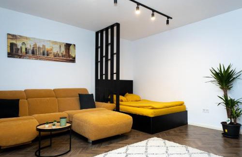 Tirgu Mures Apartment | Green Urban Studio