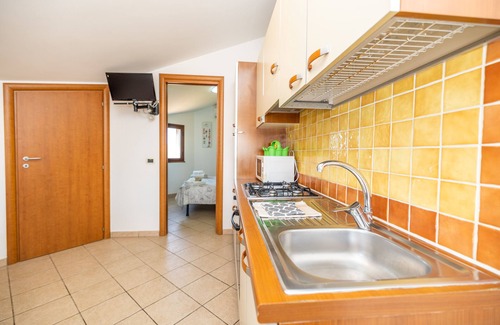 Piana Calzata Apartment | Green View Hotel: Pet-Friendly Stay with Oceanfront Access