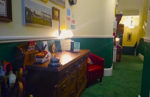 Silloth House | Oceanfront Green View Guest House: Rated 9.1/10 by Guests