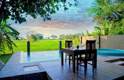 Anuradhapura Hotel | Relax at Green View Resort in Anuradhapura with Pool Access