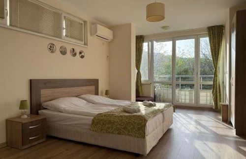 Sandanski Apartment | Green View Studios