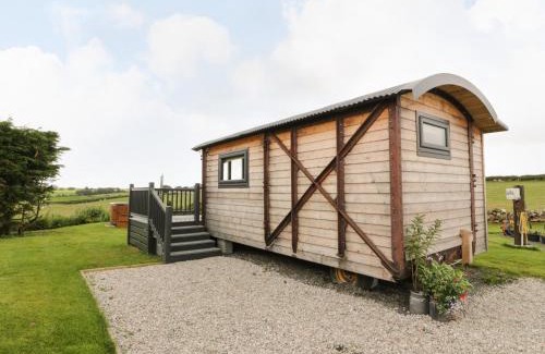 Kirkmichael House | Experience Greenacres Carriage: Poolside Bliss & 10/10 Reviews