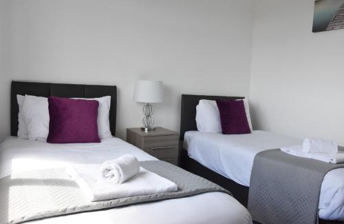Bowthorpe House | Family-Friendly Greenfield House: A 4-Star Retreat