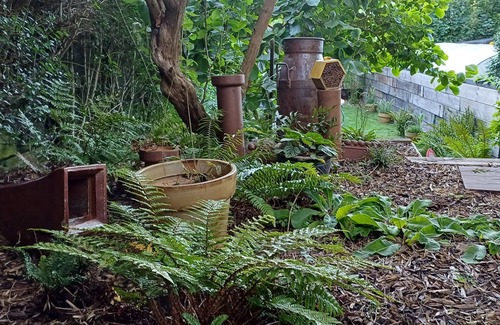 Newport House | Greengage House: Your Peaceful Retreat in the City