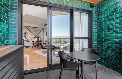 Grey Lynn Apartment | Family-Friendly Greenhouse Apartments with High Guest Ratings