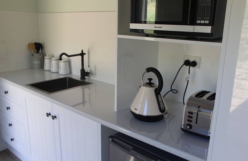 Sarabah Cottage | Top-Rated Greenlee Cottages with Family-Friendly Amenities