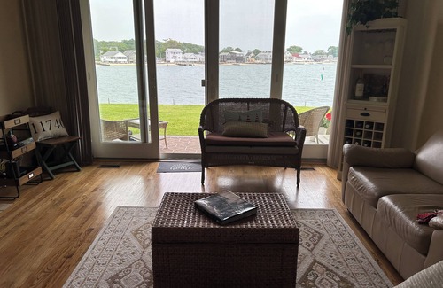 Greenport Condo | Tranquil Greenport Village Retreat by the Bay