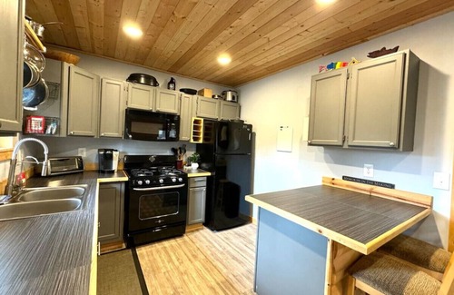 Soldotna Cabin | Family-Friendly Greenridge Retreat on the Kenai Peninsula