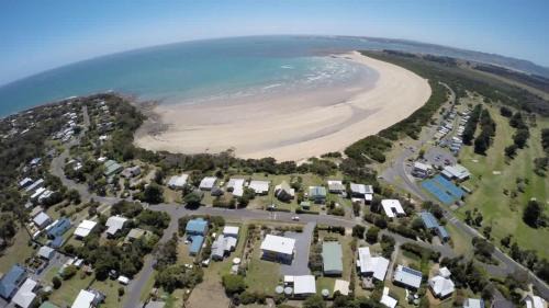 Greens Beach House | Greens Beach Escape