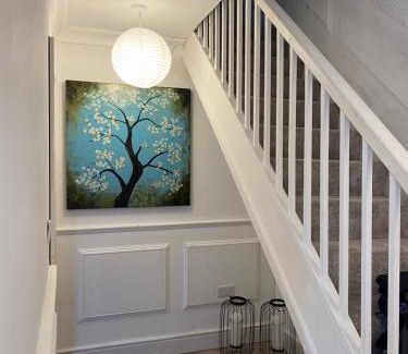 Sefton Park House | Discover Greens Walk: Your Ideal Getaway Awaits!