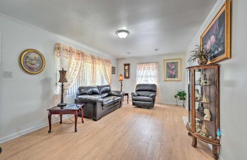 Greensboro House | Family-Friendly Greensboro Home with Hot Tub Near Downtown