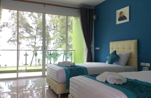 Mae Ram Phueng Hotel | Relaxing Getaway at Greenseaview Resort Bangsaphan