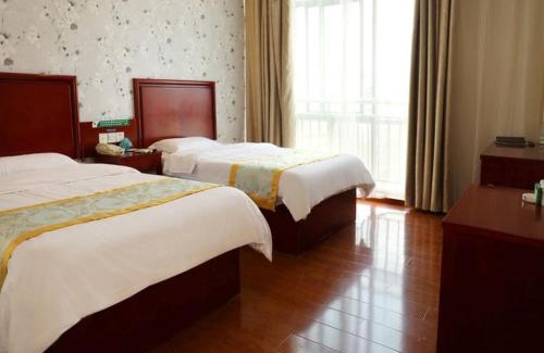 Fuyang Hotel | Accessible Comfort at GreenTree Inn Anhui Fuyang Taihe