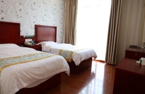 Fuyang Hotel | Accessible Comfort at GreenTree Inn Anhui Fuyang Taihe